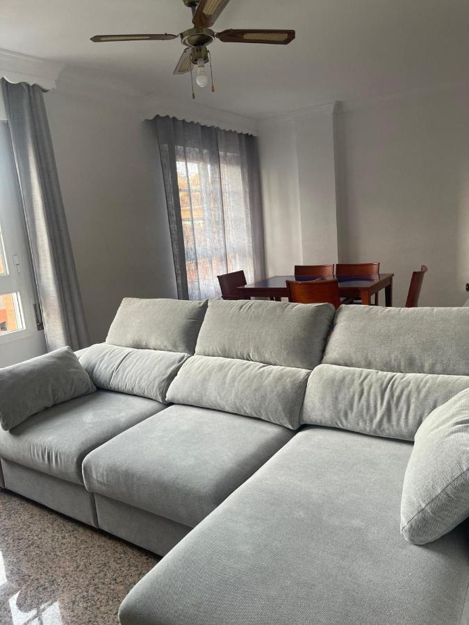 Encantadora Habitacion Privada Cerca Del Mar マラガ エクステリア 写真