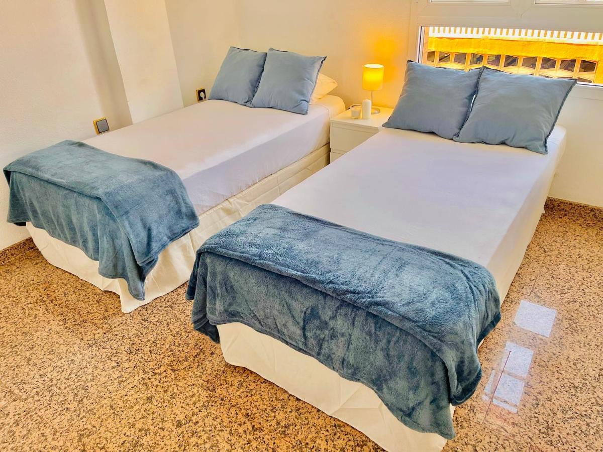 Encantadora Habitacion Privada Cerca Del Mar マラガ エクステリア 写真